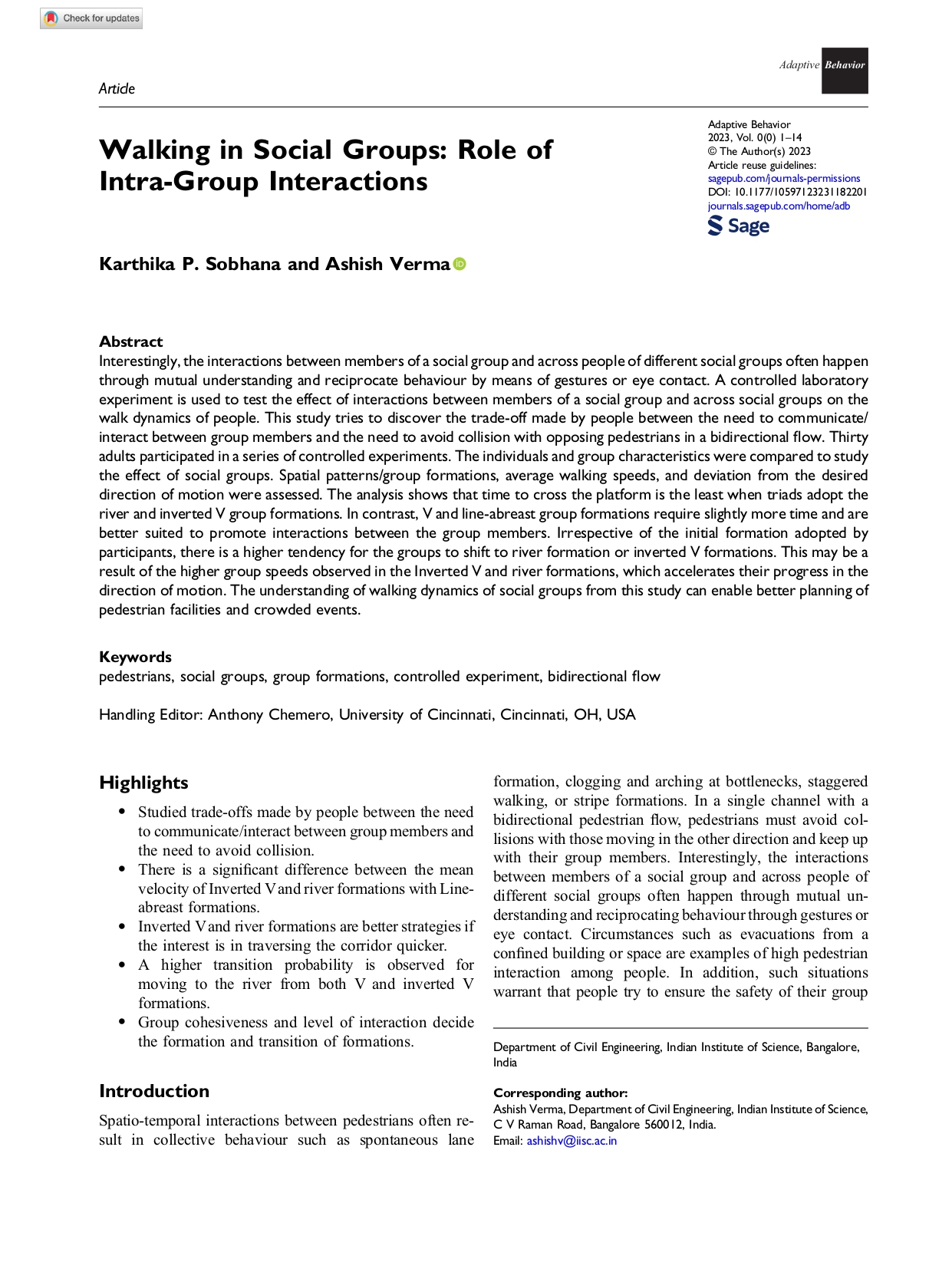 Walking in Social Groups: Role of Intra-Group Interactions